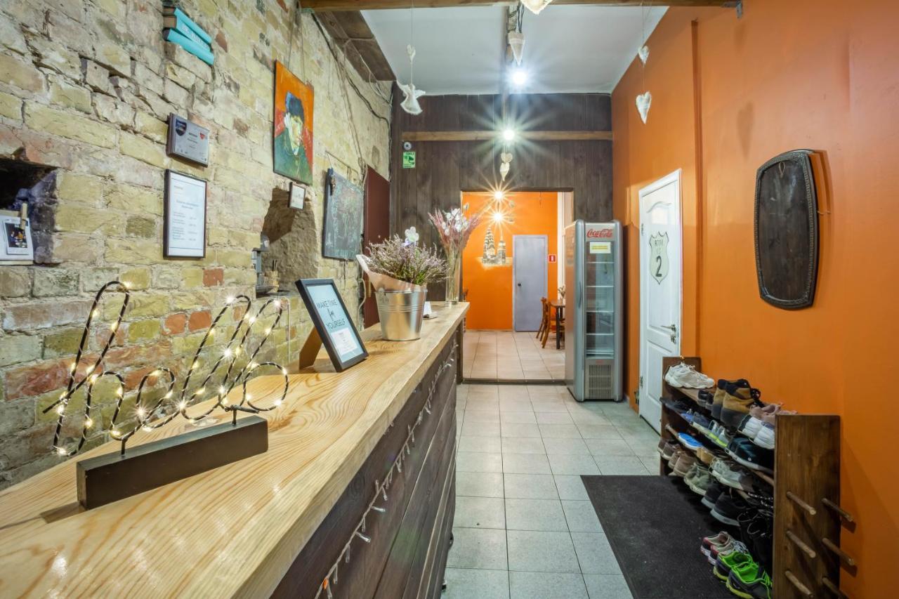 Garis Factory Hostel Kyiv Exterior photo